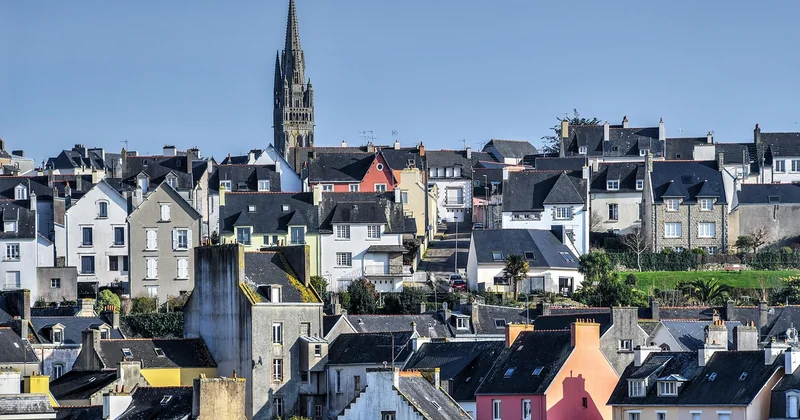 Quel est le prix moyen pour refaire une toiture de 100 m2 ?